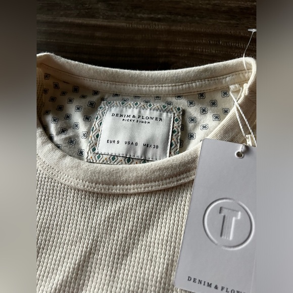 Denim & Flower Off White Long Sleeve Shirt Size Small - Picture 3 of 4